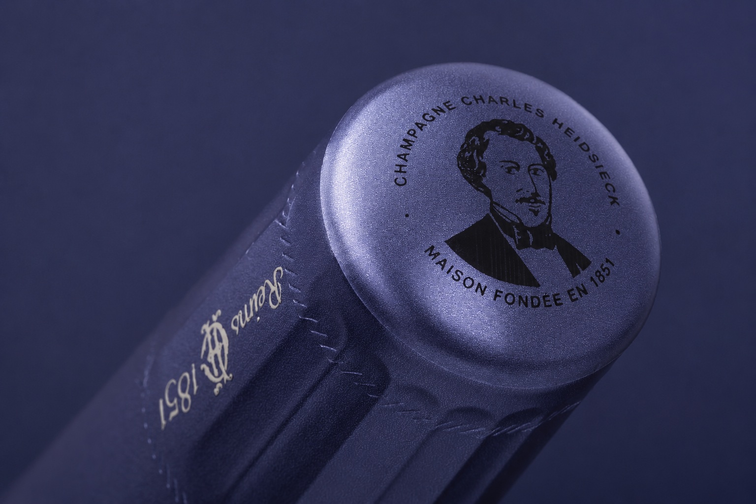 Charles Heidsieck, tête coiffe